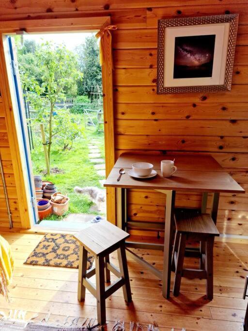 Piddle Puddle Cabin Dorchester Exterior photo